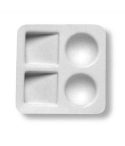 Bacinella in materiale acrilico - Dimensioni cm.10x10 - 2 scomparti tondi e 2 scomparti quadrati